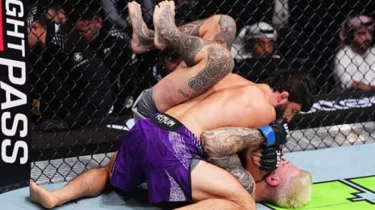 Арман Царукян Дохадағы UFC турнирінде Дэн Хукерді мерзімінен бұрын жеңді