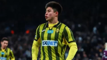 «Челси» Дастан Сәтпаевты жалға бермей, бірден негізгі командаға қоспақ