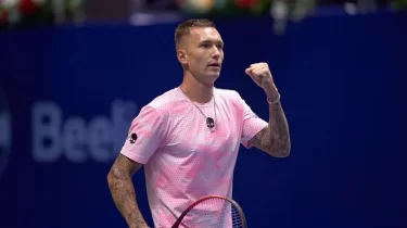 Қазақстандық теннисші Пәкістандағы жарыстың жартылай финалына шықты