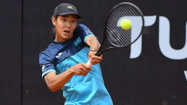 Қазақстандық 18 жастағы теннисші қатарынан екінші жартылай финалға шықты