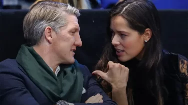 Әлемнің экс-бірінші ракеткасы ажырасуға арыз берді