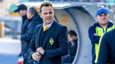 «Қайраттың» экс-бапкері Беларусь құрамасынан кетті