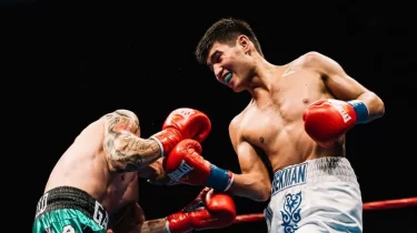 Қазақ әлем чемпионы армениялық боксшымен жұдырықтасады