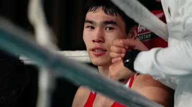 Сабыржан Аққалықов қарсыласын жойқын нокаутпен ұйықтатты (ВИДЕО)