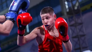 Қазақстандық боксшы ӘЧ алғашқы жекпе-жегінде үстемдік танытты