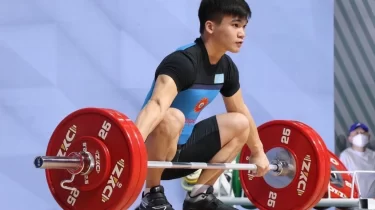 Қазақстандық ауыр атлеттер Қырғызстанда өткен турнирде топ жарды