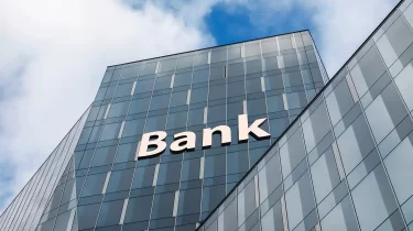 Енді несие алу үшін банкке бару міндет