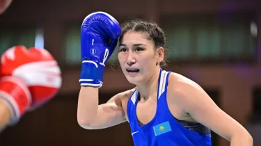 Аида Әбікеева сынған қолмен жұдырықтасып, Азия чемпионатында топ жарды