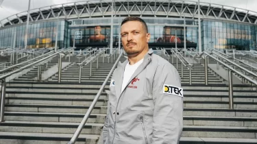 Александр Усик күтпеген шешім қабылдады