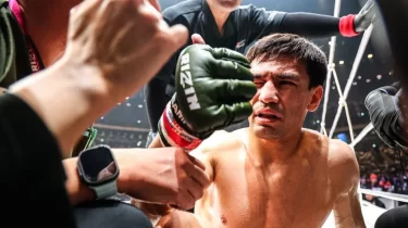 «Көзім ашылмай қалды!» — Қазақстандық файтер Жапонияда болған сұмдық оқиғаны жариялады (ФОТО)