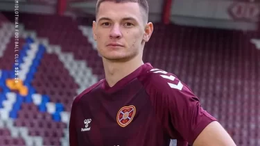 Ресми: Ислам Чесноков – "Хартс" ойыншысы