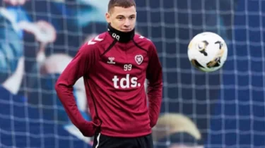 Ислам Чесноков бүгін "Хартс" сапында алаңға шыға ма?