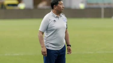 Футболдан ұлттық құрамада бапкерлік ауыс-түйіс