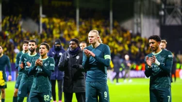 "Ман Сити" жұлдыздары жанкүйерлерден кешірім сұрап, билет ақысын қайтарды