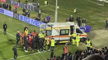 Португалиялық футболшысы ойын кезінде көз жұмды