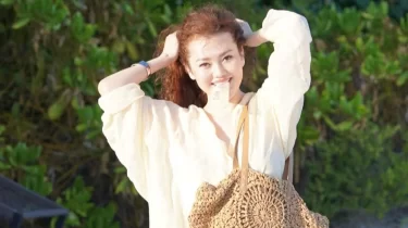 Ерке Есмахан Мальдивтегі вилласын көрсетті