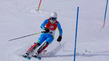 Қазақстандық тау шаңғышысы Италияда күміс медаль жеңіп алды