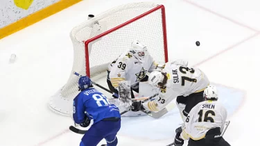 "Барыс" ҚХЛ-дың соңғы командасынан бес шайба жіберіп алды