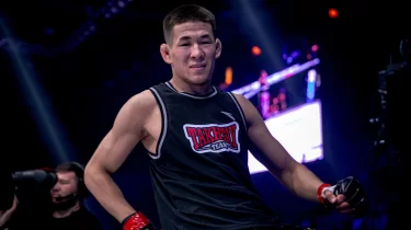 Қазақстандық файтер қарсыласын тоғыз секундта талдырды (ВИДЕО)