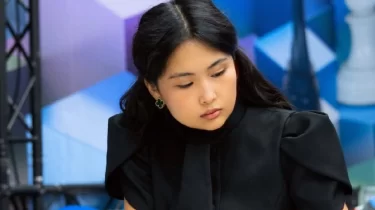 Бибісара Асаубаева ерлер арасындағы супертурнирде сенсация жасады