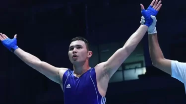 Әлем чемпионатында әділетсіздікке ұрынған қазақ боксшысы қарсыласын нокдаунға жіберді