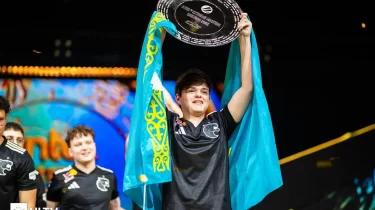 "Ауырып жүрмін": Мolodoy NAVI-ді жеңгеннен кейін сырқаты туралы айтты