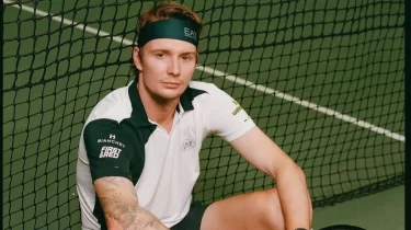 "Қалай жасалады?": Александр Бублик қазақтың ұлттық дәстүріне қатысты (ВИДЕО)