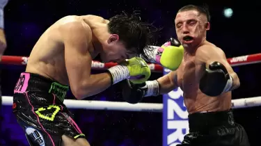 Жеңілмеген әлем чемпионы сенсациямен нокаутқа түсті (ВИДЕО)