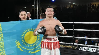 Қазақстандық боксшы әлем чемпионымен жұдырықтасады