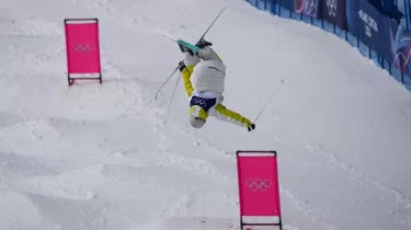 Қазақстандық могулшы қыздар Олимпиада финалында өнер көрсетті