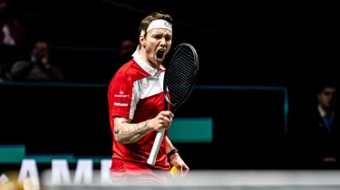 Қарқыны сұмдық. Александр Бублик ширек финалға шықты (ВИДЕО)