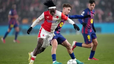 Пиротехника мен кешігу: УЕФА "Барселонаны" жазалады