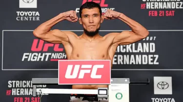 Қазақстандық файтердің UFC-дегі жекпе-жегі төрешілердің шешімімен аяқталды (ВИДЕО)