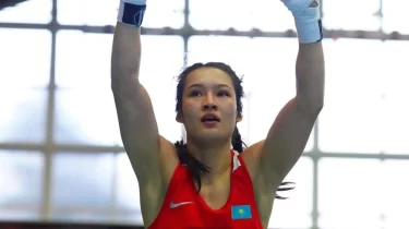 Бокстан әлем чемпионы Қазақстан қоржынына медаль салды (ВИДЕО)