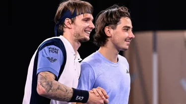 Қазақстандық теннисшілер "Мастерсте" кімдермен ойнайды?