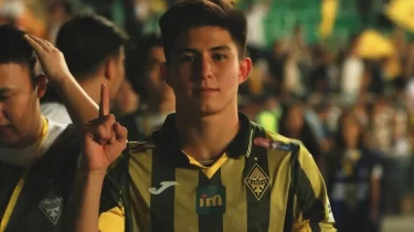 "Челси" капитанының әкесі Дастан Сәтпаевты жаттықтырады