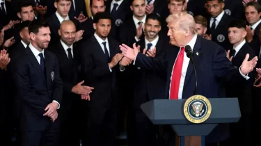 Мессиге мадақ. Ақ үйге алғаш барған аргентиналыққа Трамп алғысын жаудырды