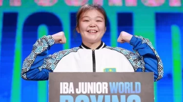 Қазақ қызы тарихи турнирде нокдаунмен сенімді жеңіске жетті (ВИДЕО)