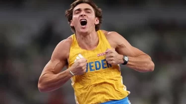 Спорт жұлдызы әлем рекордын 15-ші рет жаңартты