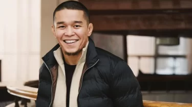 UFC-дегі қазақ файтерінің бесінші баласы дүниеге келді