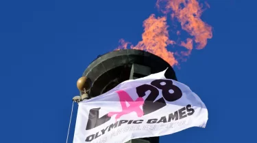 Әбиба Әбужақынова мен Ризабек Айтмұқхан 2500$ алды