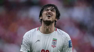 Иран құрамасының жұлдызы суретке бола командадан шеттетілді