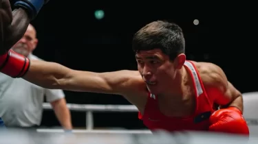 Төрехан Сабырхан Азия чемпионына қарсы рингке шықты (ВИДЕО)