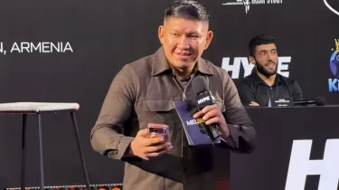 Қуат Хамитов Тони Фергюсонмен төбелескісі келеді