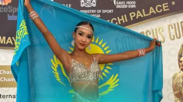 "Биі оттай екен": Серік Сәпиевтің қызы беделді турнирде жарқын нәтиже көрсетті