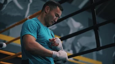 Қанат Ислам Қайрат Сәтжановпен бірге жұмыс істейді (ВИДЕО)