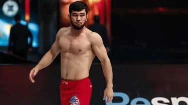 Тағы бір қазақ UFC-де: Енді оны тарихи айқас күтіп тұр