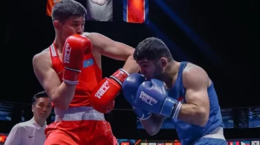 Төрехан Сабырхан Азия чемпионатының финалына нокаутпен шықты (ВИДЕО)