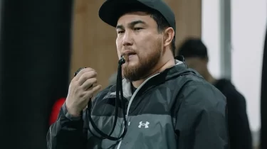 Екі алтын ғана ма? Қазақстан құрамасының бапкері күтпеген мәлімдеме жасады (ВИДЕО)