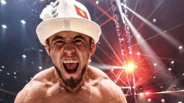 Жеңілмеген қырғыз файтері титулын үшінші рет қорғады (ВИДЕО)